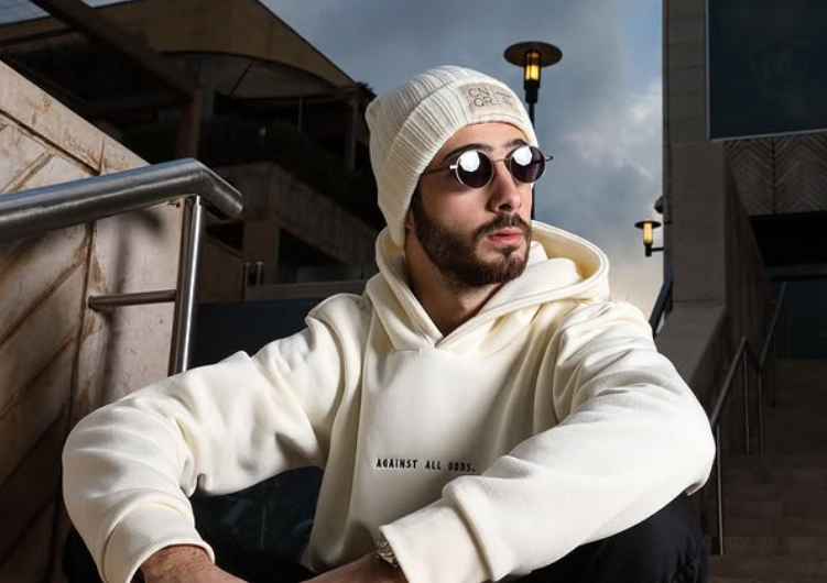 Hoodie 023